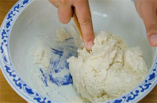 家常烙饼出层有诀窍,烙饼总是很硬怎么回事