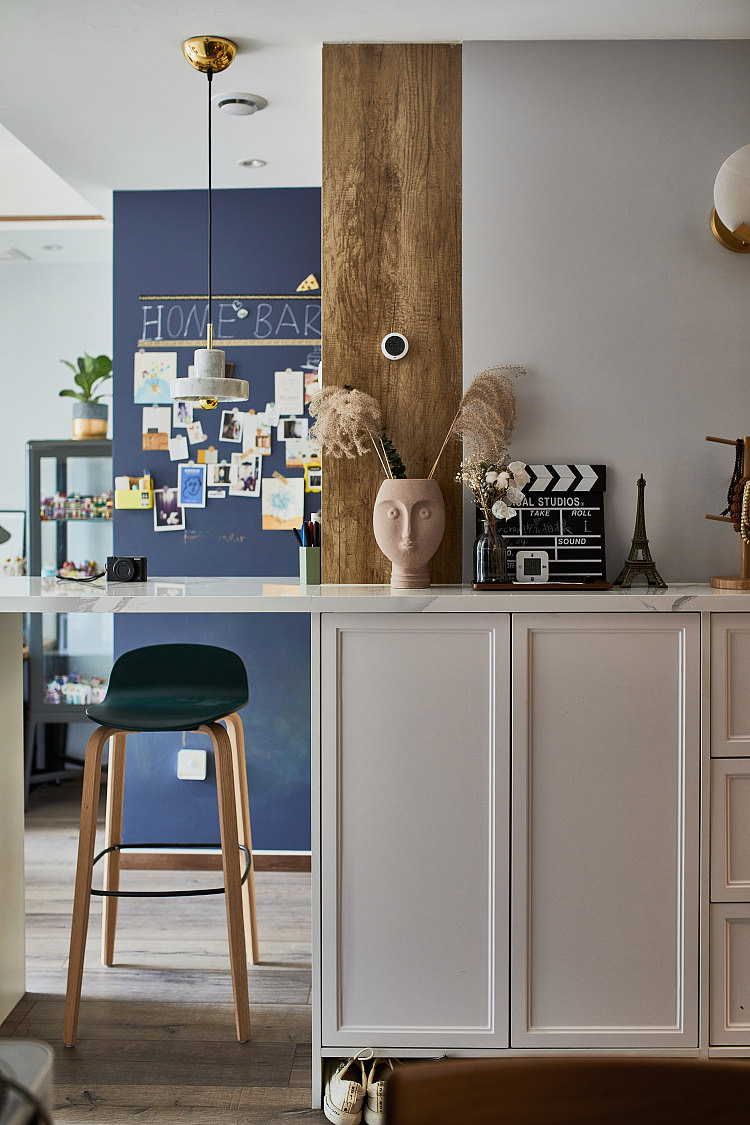 家里垃圾堆多,家里都是垃圾杂物