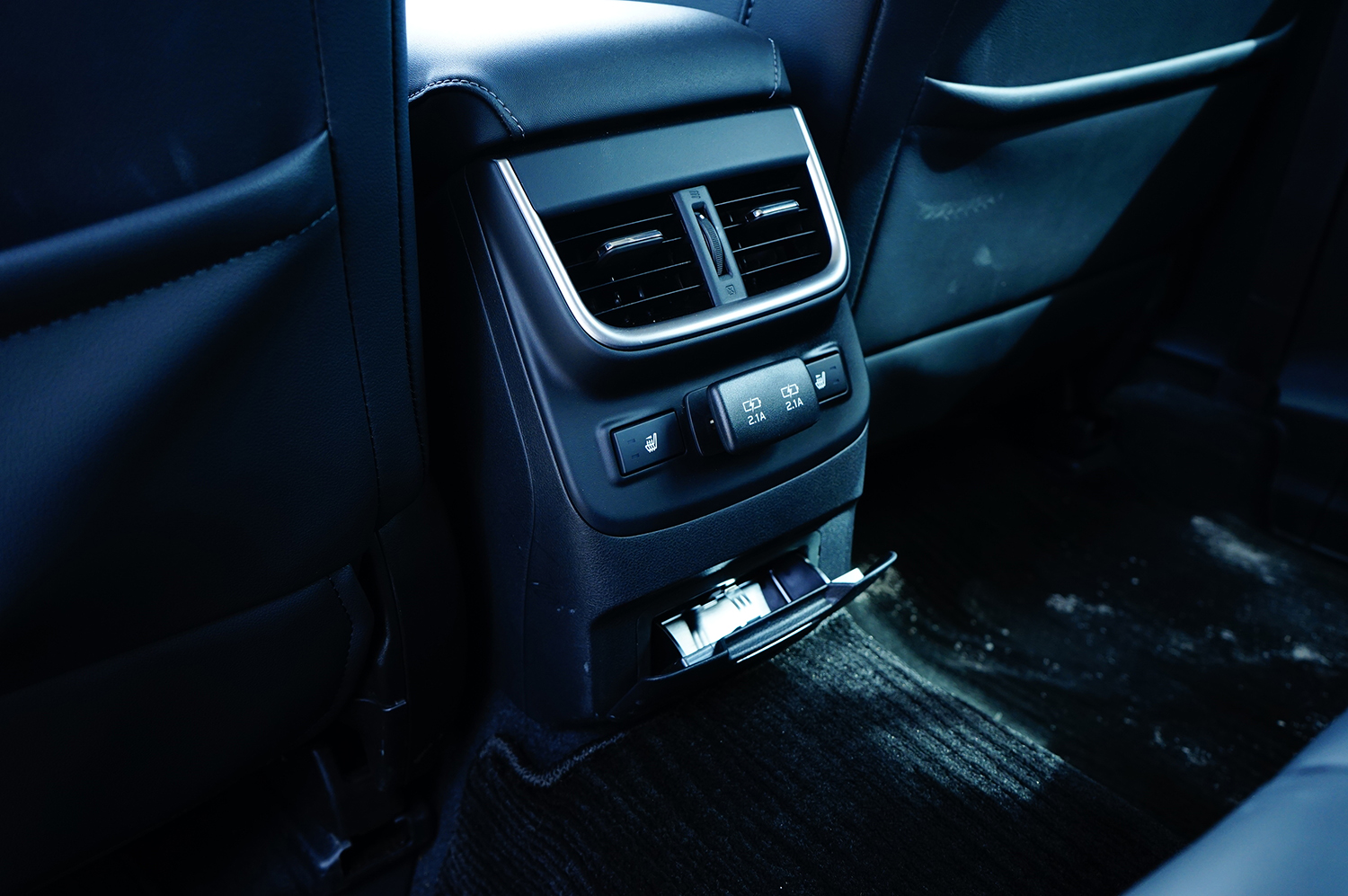 全新一代斯巴鲁傲虎试驾,全新斯巴鲁傲虎试驾