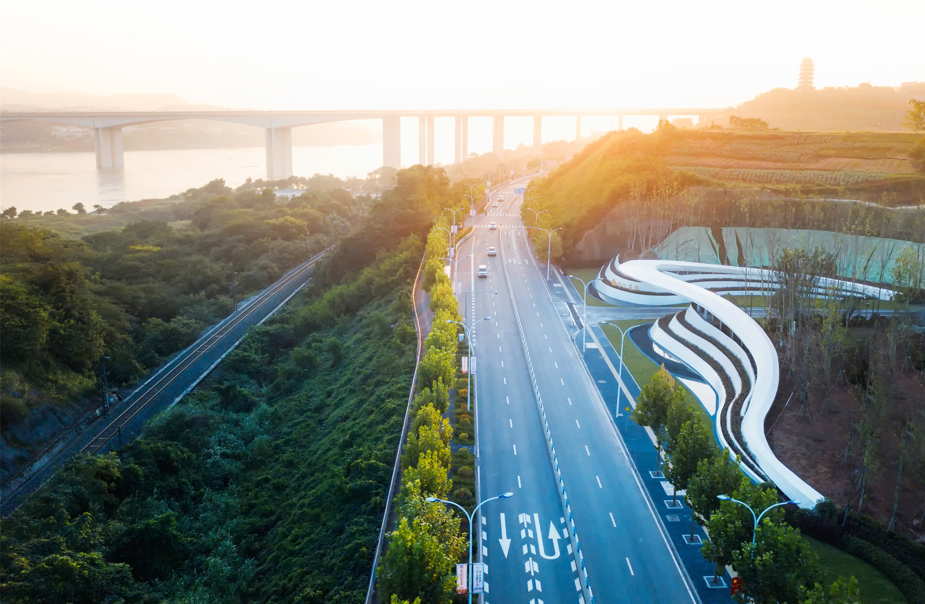 重庆龙湖滟澜山景观设计公司,重庆听江左岸景观设计
