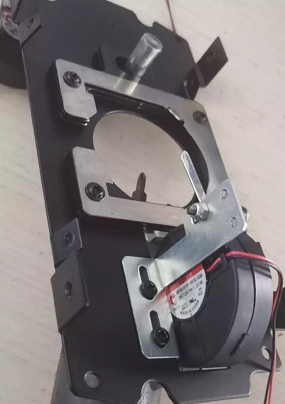 为什么同款灯具价格不一样,同款式灯具价格为啥差距好大