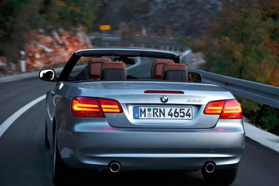 宝马425i硬顶敞篷二手多少钱,宝马敞篷218i二手多少钱