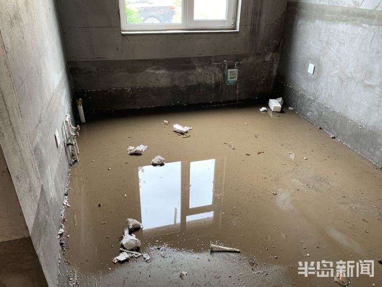 青岛大雨漏水小区,青岛暴雨房屋漏水