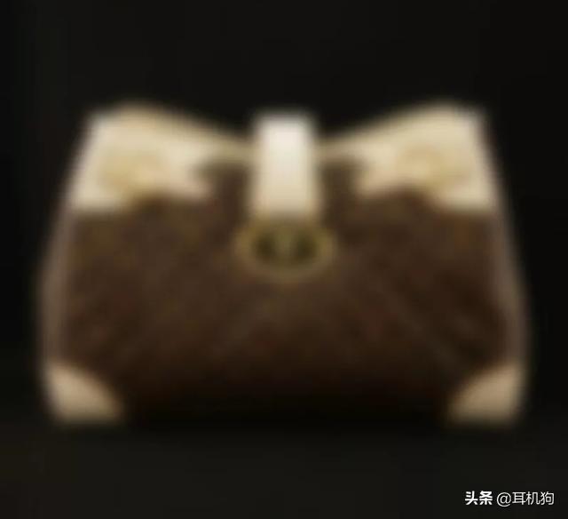 想让你的男朋友戒掉发烧耳机不难！请放下那个古驰包，让我来