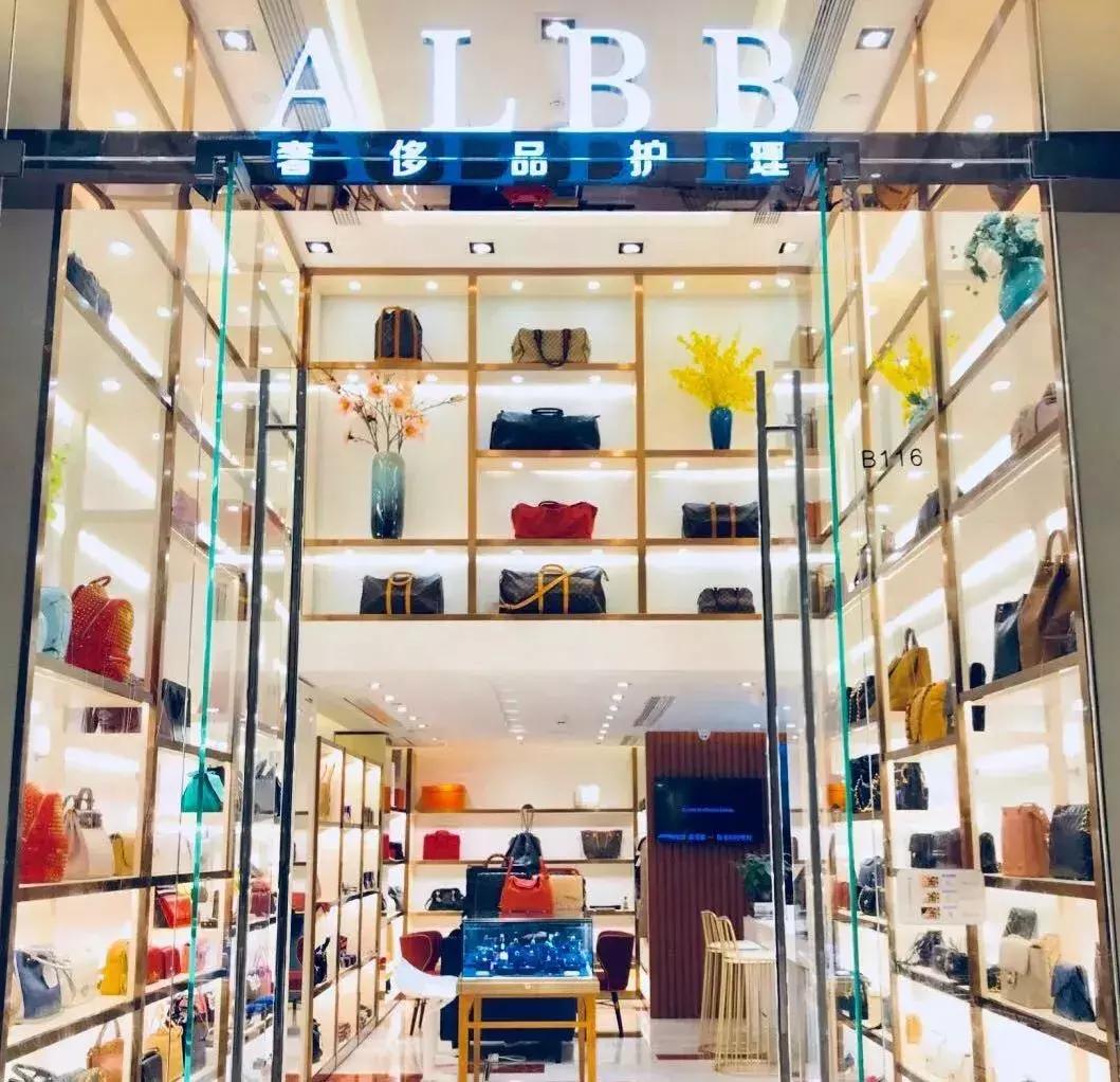 「学员评价之二」在中检奢鉴中心,我找到了从业之路的新方向