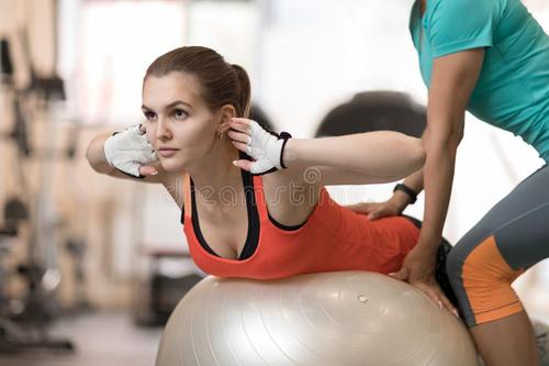 心烦气躁失眠的偏方有哪些,老是失眠睡不着有啥小方法