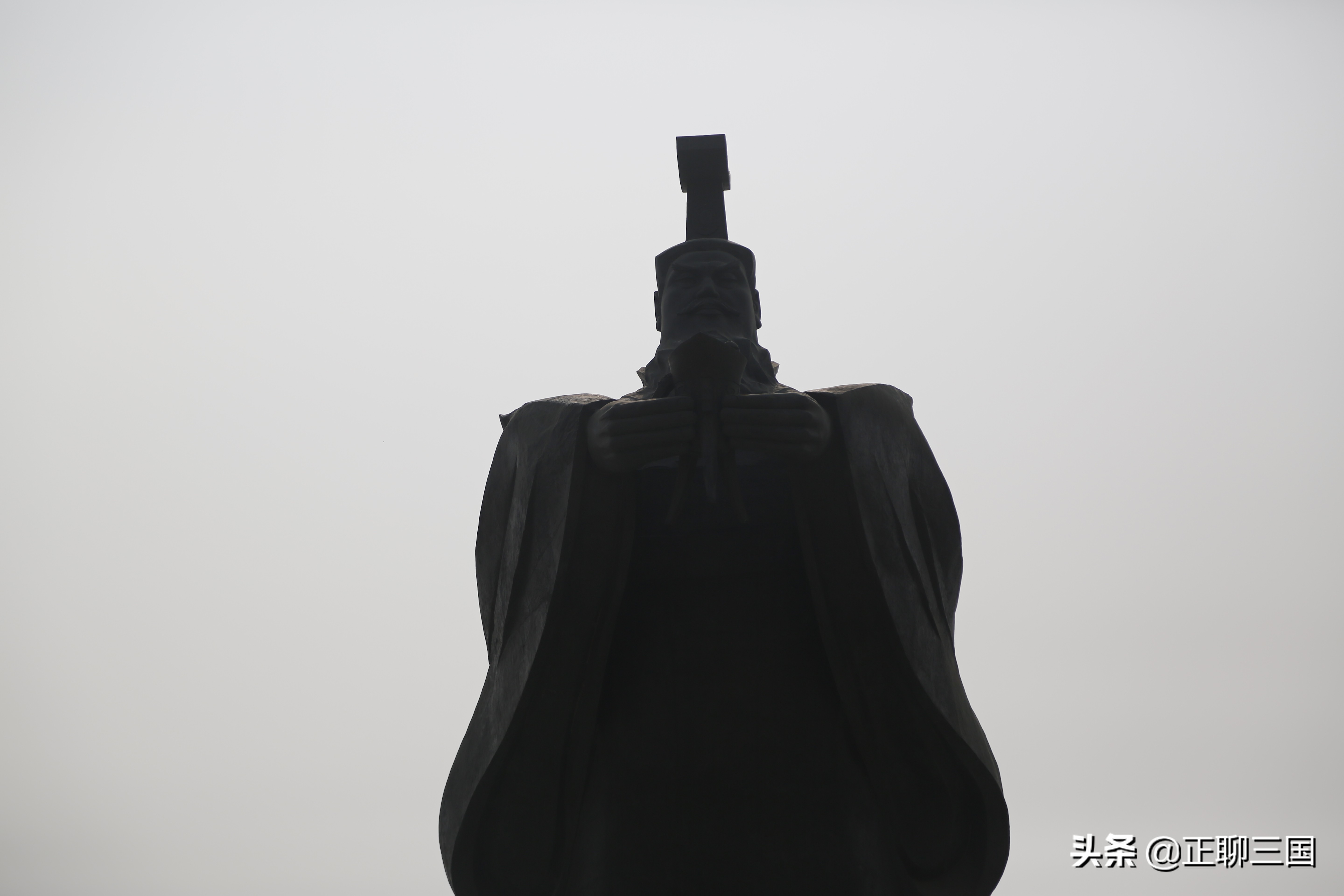 曹操为什么杀汉献帝伏皇后,曹操抓住汉献帝