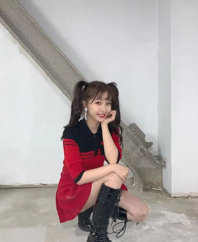 女团发型教程简单漂亮,女团发型甜酷风格戴大蝴蝶结