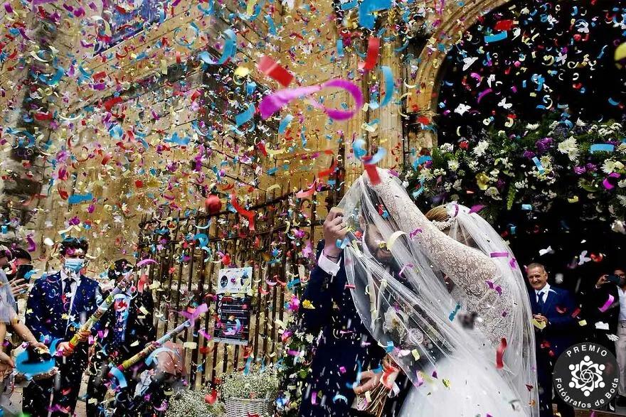 100寮犳渶鏂拌幏濂栧绀肩収,33涓幏濂栫殑濠氱ぜ鐓х墖瀹屽叏鍚稿紩鐪肩悆