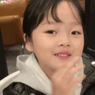 泫雅小野马2019,小野马泫雅街拍