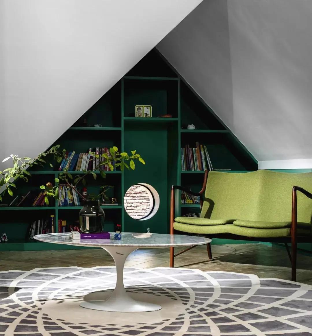 低矮斜顶阁楼鸡肋空间利用,矮小斜顶阁楼用的沙发