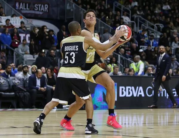 newbalance篮球鞋,newbalance实战篮球鞋