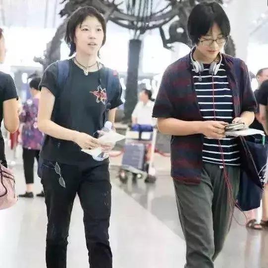 窦唯微博窦靖童,窦唯现身窦靖童的音乐会