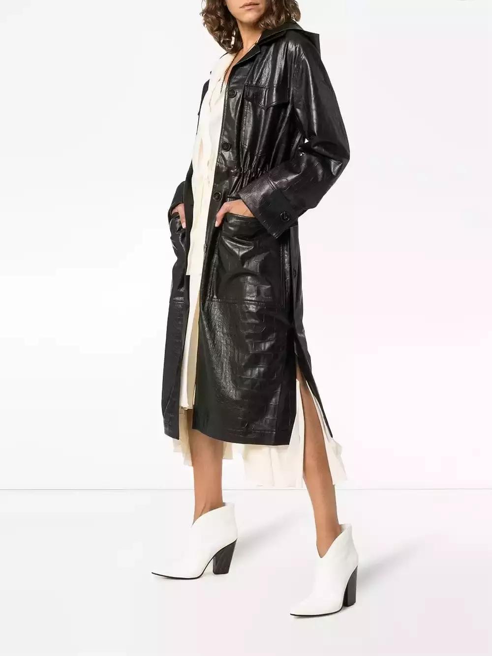 这个冬季时髦精都是这么穿大衣的,时髦的人喜欢这样穿