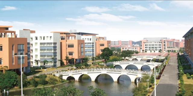 广东外语外贸大学电话,广东外语外贸大学招聘