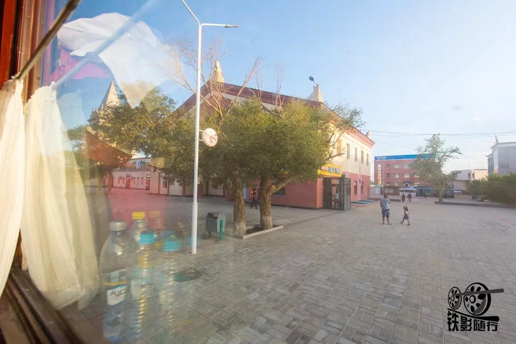 閾佸奖,閾佸奖闅忚婊囪秺閾佽矾