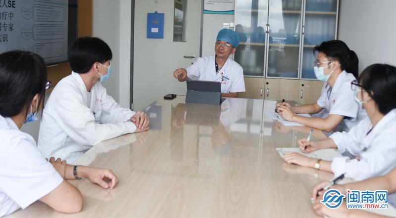 泉州好医生第001篇丨蔡若蔚：病人与同仁都称颂的医者