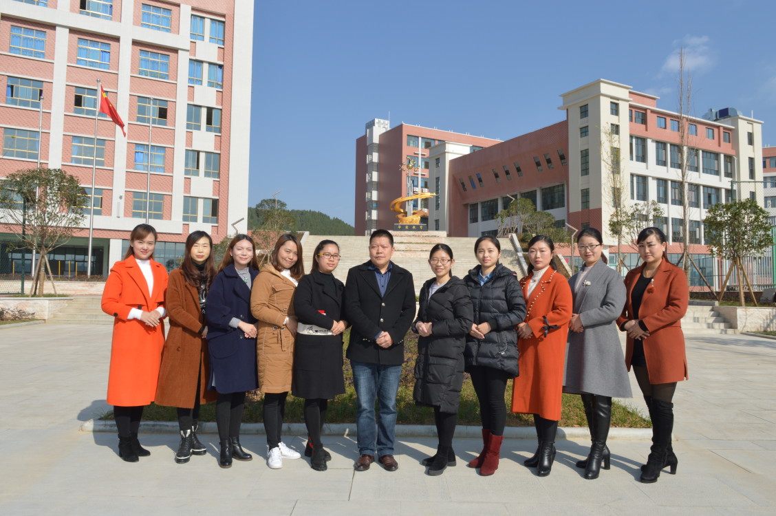 金猪辞旧玉鼠迎新,金猪纳福辞旧岁