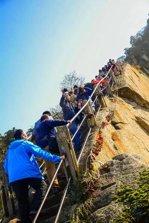 旅游攻略西岳华山,西岳华山夜爬攻略
