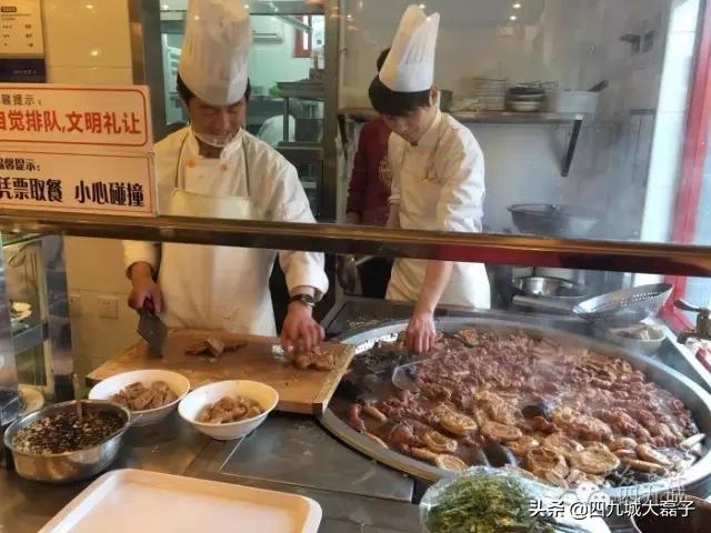 于谦吃老北京卤煮火烧,于谦吃卤煮火烧去的是哪家店