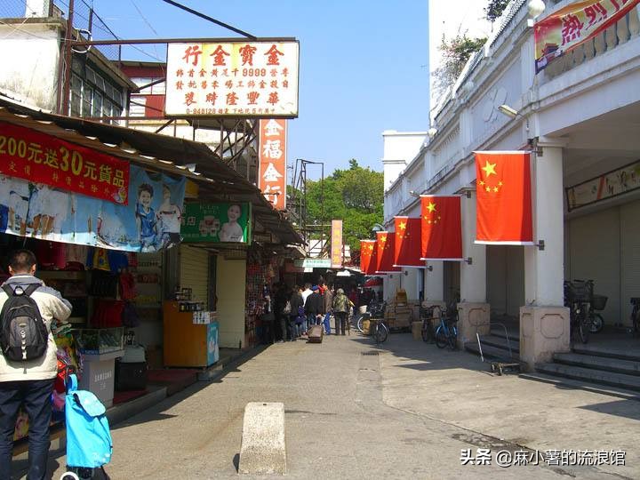 中国唯一通向大海的步行街,中国唯一需要门票进入的县城