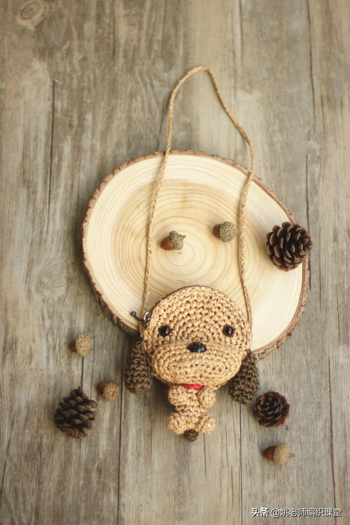 钩小黄狗挂件教程,怎样自制狗狗四只脚专用背包