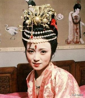 红楼梦秦可卿的悲情,解读红楼梦中的秦可卿