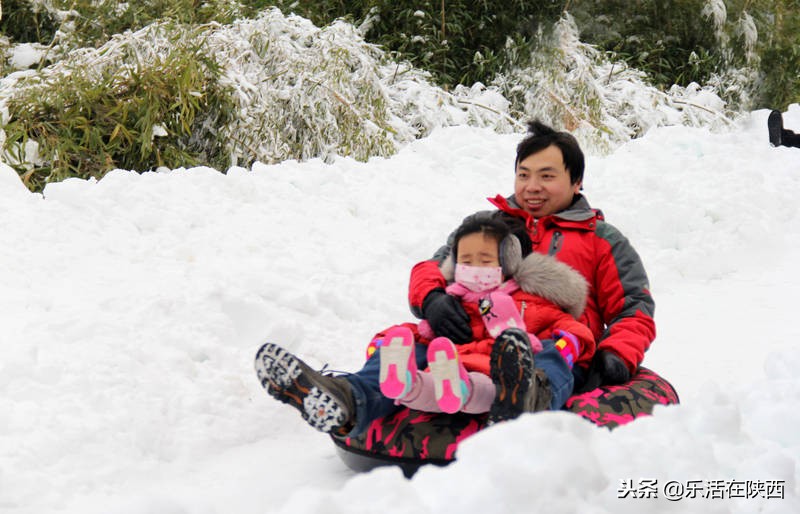 戏雪游乐场项目,戏雪乐园雪人