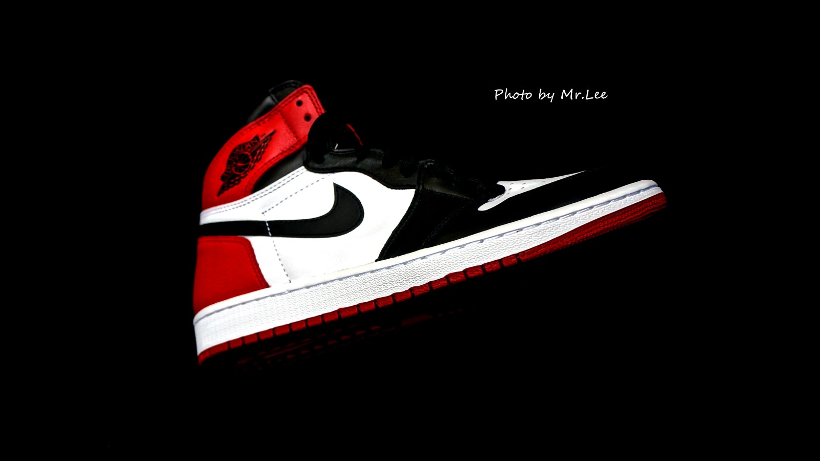 官宣AirJordan1黑脚趾和禁止转卖的结合体下周发售