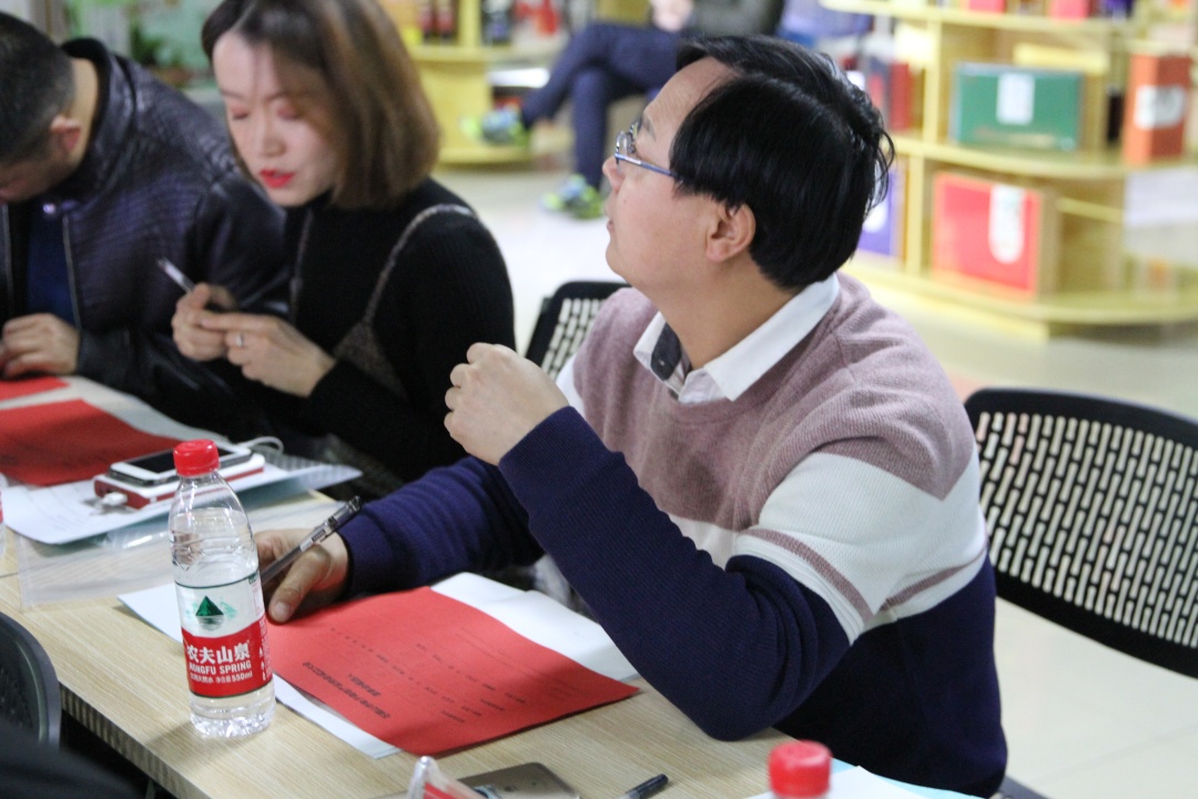 优宜家电商快递物流中心举办石嘴山市电子商务产业协会成立大会