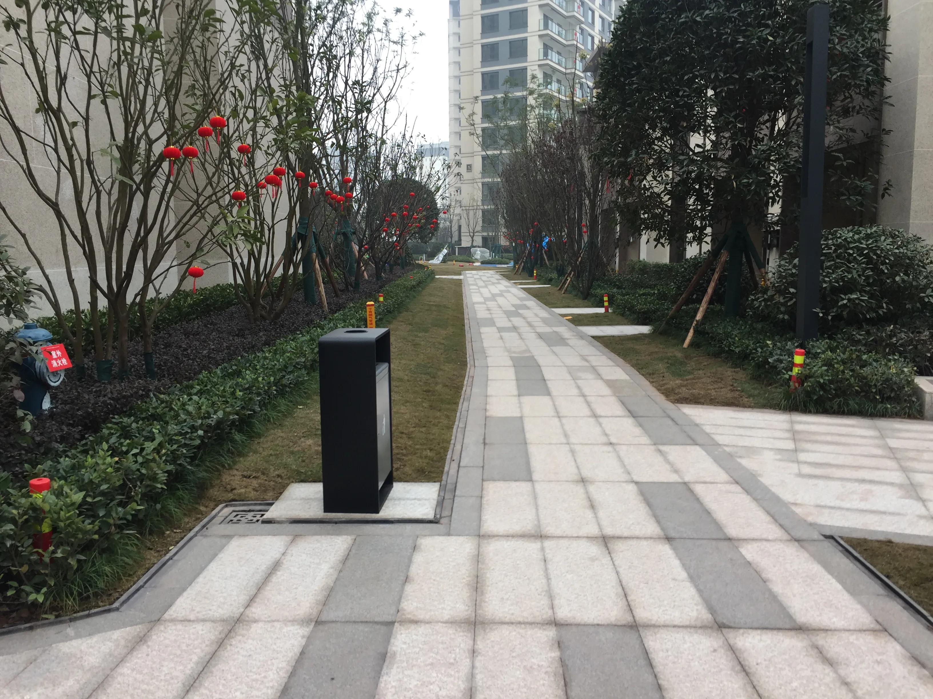 请问南京朗诗:乐府Top系就是重庆朗诗乐府这个鬼样子?