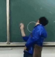 球不是这样踢滴搞笑图片,足球趣图搞笑图片