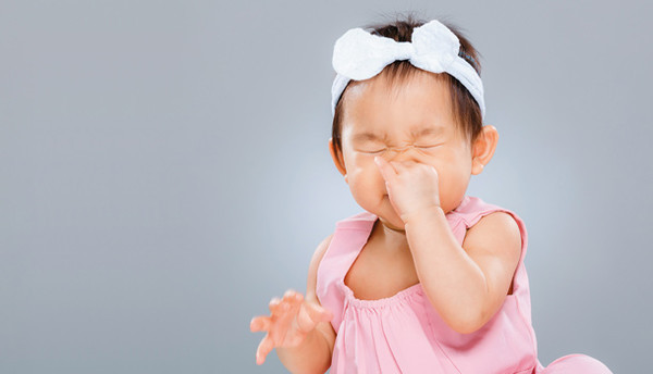 孩子总咬指甲要做美甲,孩子咬手指甲怎么戒掉弄美甲