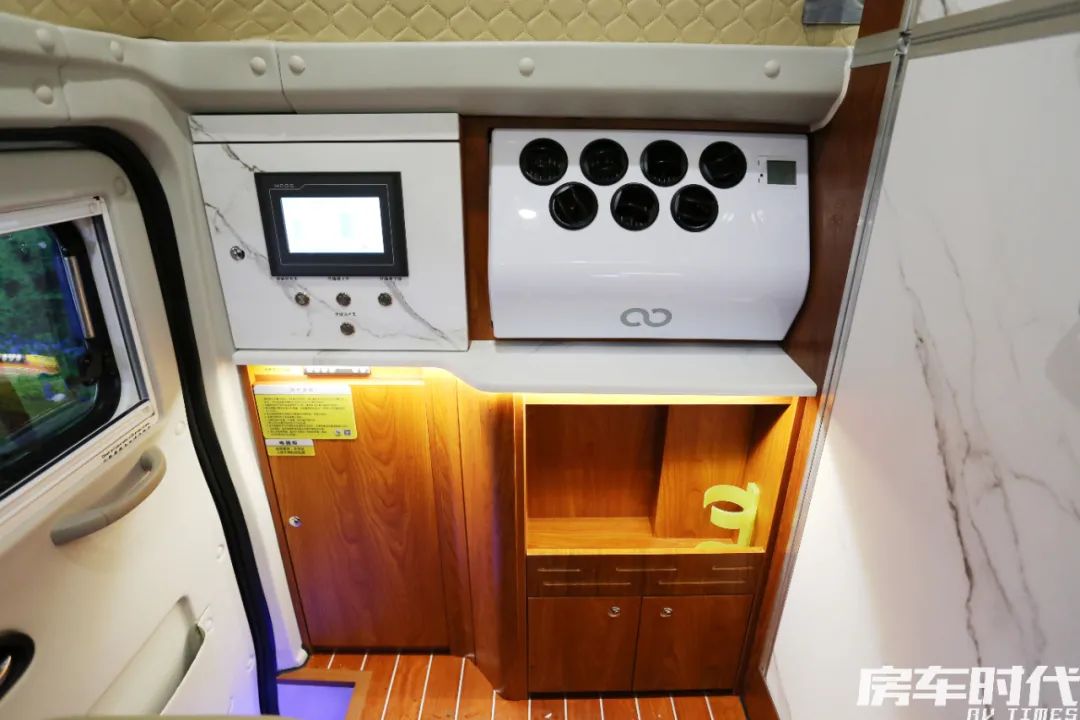 锐骐7霞客乐价格,霞客乐锐骐7黑色