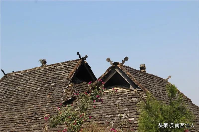 南糯山石头老寨普洱茶价格表,南糯山半坡老寨普洱茶老茶什么味