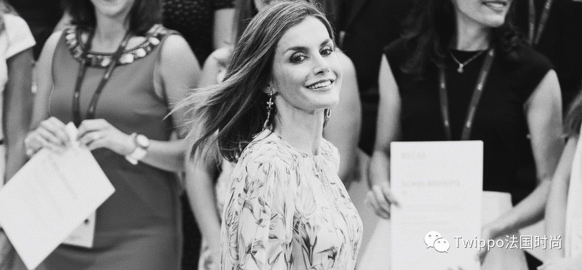 买下这位王后的同款，只要几百块