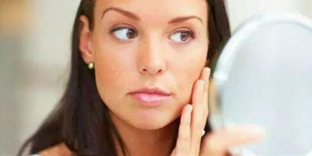 宝露斯韩式微雕水光瓷肌套：令肌肤持久水润光泽