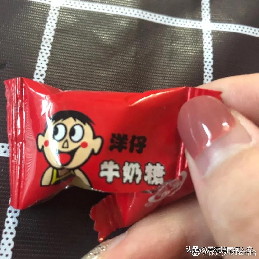 高价抢到口罩,结果打开一看愣了,还有这些似曾相识的东西你见过吗?