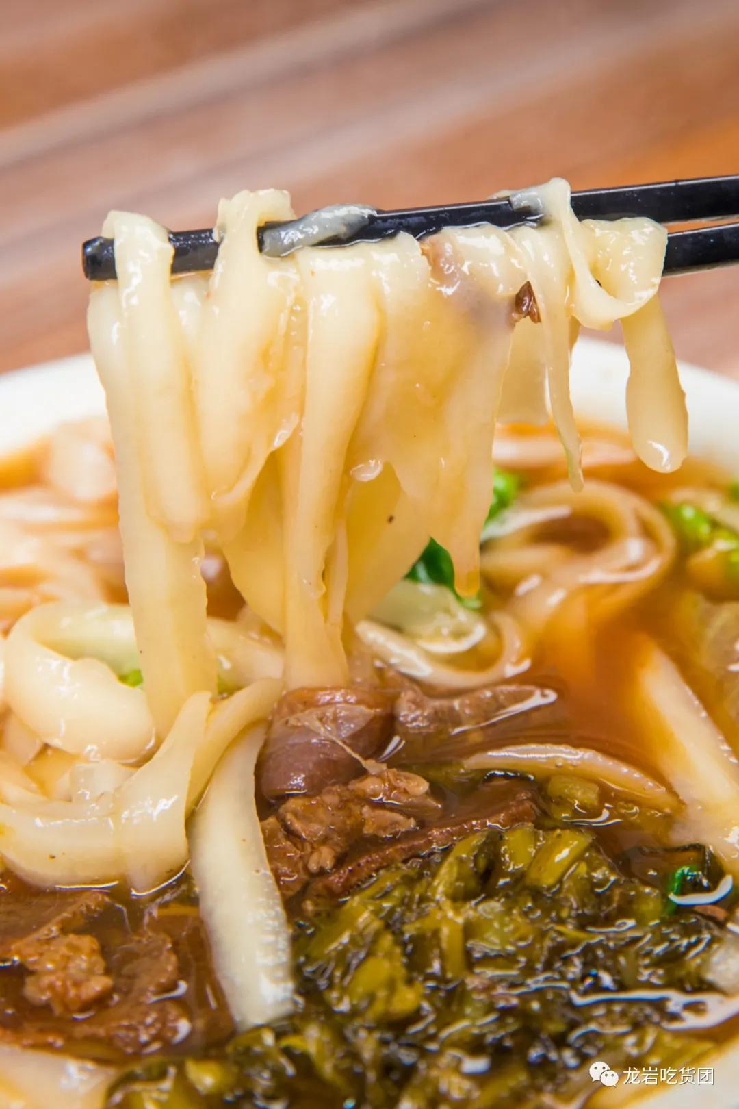 走吧，去龙门镇，吃上一整天