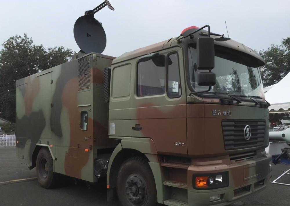 解放军用微波武器击退印军印回应,中国使用微波武器