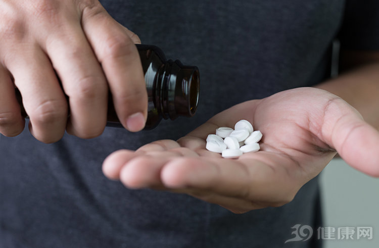 注意！你重金买的维E、软骨素，其实是肿瘤复发、转移的“帮凶”