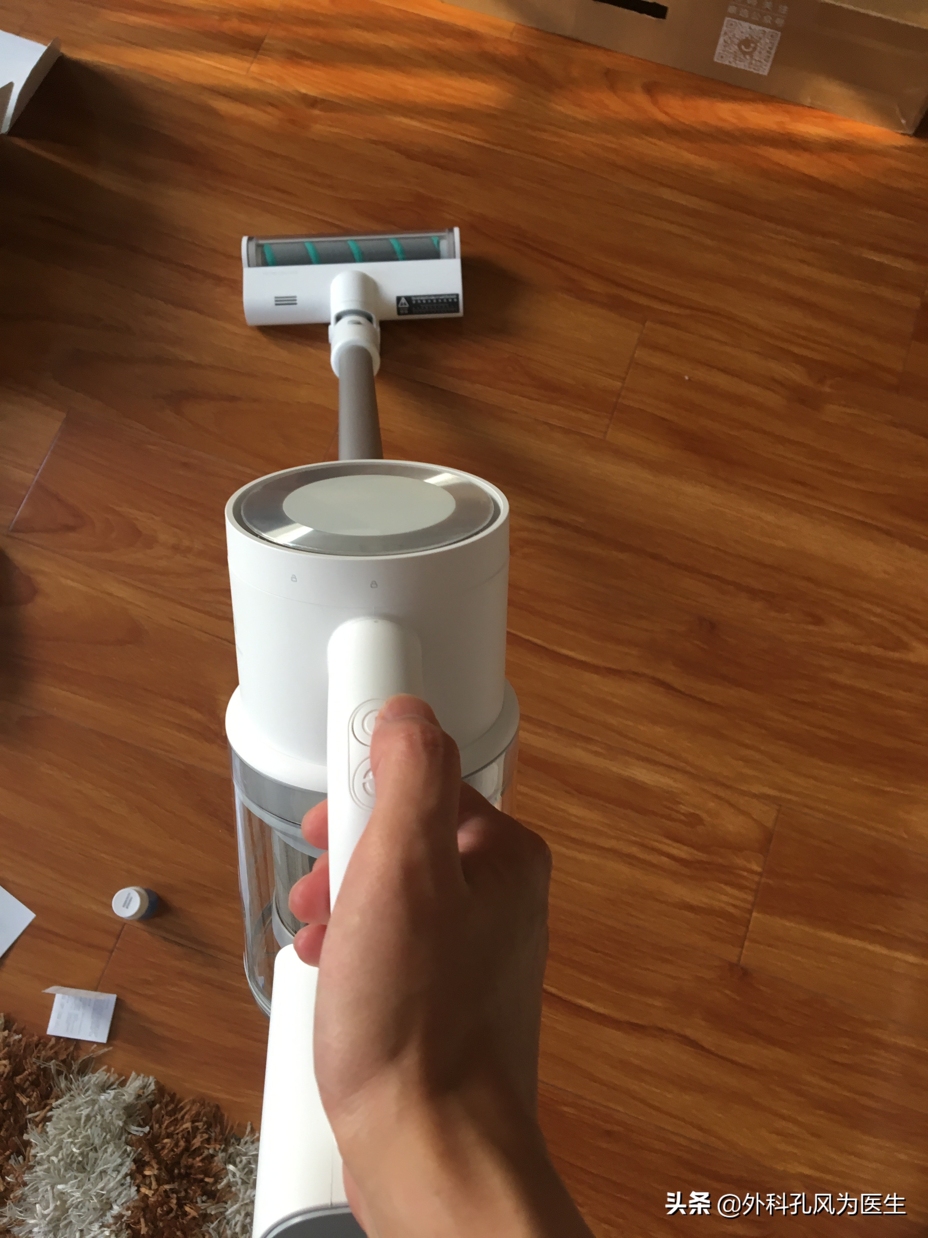 普通吸尘器真实使用感受差评,吸尘器评测小视频