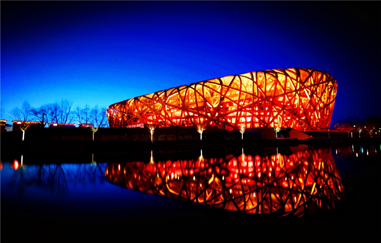 34亿元建的鸟巢,耗资近34亿的鸟巢