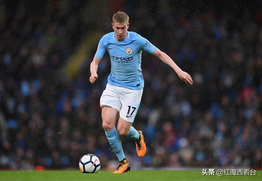 fifaonline4前腰德布劳内,焦点人物足球