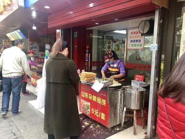 煎饼大妈赚钱,煎饼大妈年薪300万