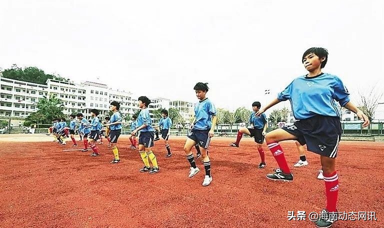 海南男子足球联赛将开赛赛程,海南琼中青少年足球比赛