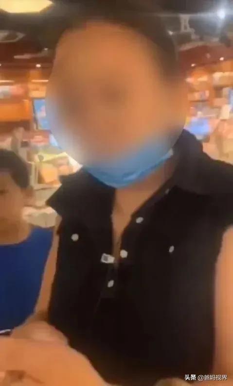 5岁女孩派出所自首是因为什么,被家长送去派出所自首的孩子