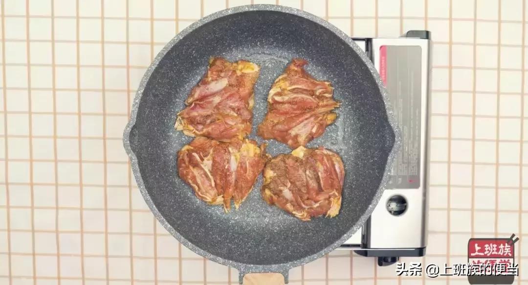 鸡腿别油炸了教你懒人做法,鸡腿别总炸着吃蒸一蒸鲜嫩