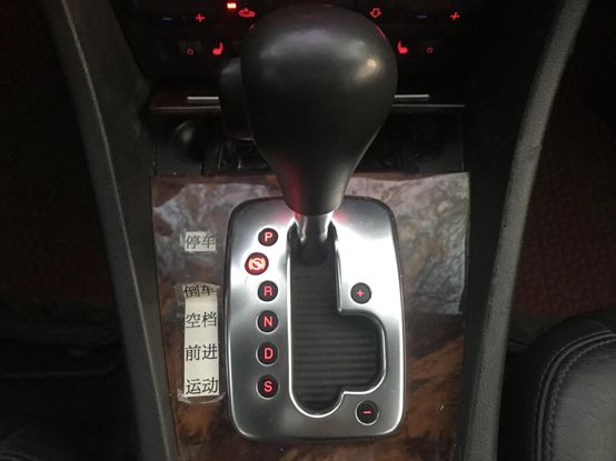 5万买精品奥迪a4l,5万左右的四眼灯车