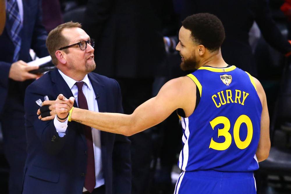 特雷杨与库里的实力,特雷杨库里谁出手快